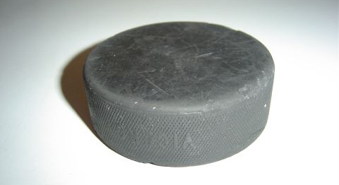 hockey-puck-1474444 (1)