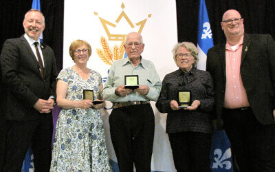 Le député Jean-Bernard Émond décerne la Médaille du Député de l’Assemblée nationale du Québec à 3 citoyens de Saint-Ours