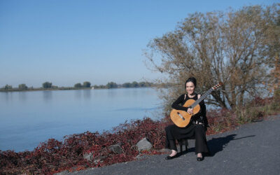Cinq prix internationaux pour la guitariste Verchèroise Suzie Auclair