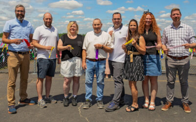 Des centaines de personnes donnent une vague d&rsquo;amour au quai de Verchères