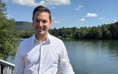 Simon Jolin-Barrette s’engage à créer un forum régional sur le transport collectif et à soutenir la réalisation d’une passerelle de mobilité active au-dessus de la rivière Richelieu